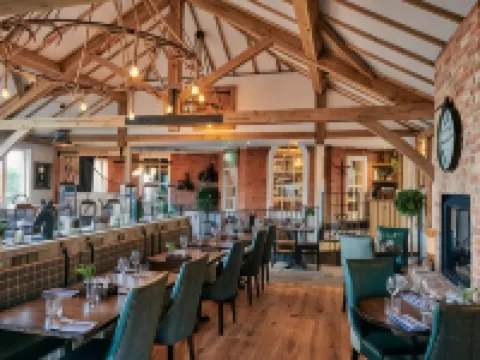 Hare and Hounds Newbury Hotels in Newbury
