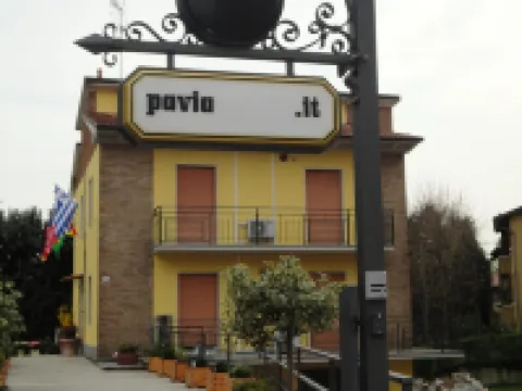 パヴィーア オステロ パヴィーアのホテル