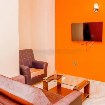 Peace Hotel and Suites