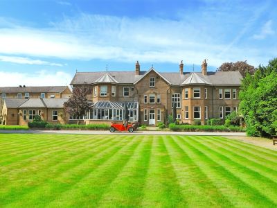 Burn Hall Hotel