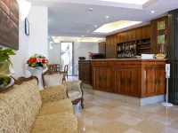 Hotel Alla Giustizia Hoteles cerca de Instituto Universitario Salesiano Venezia - IUSVE