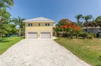 3 br Private Suite in our Waterfront Paradise