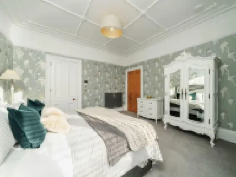 Blythewood Aberdeenshire Luxury Lodge with Hot Tub Hotels in Inverurie