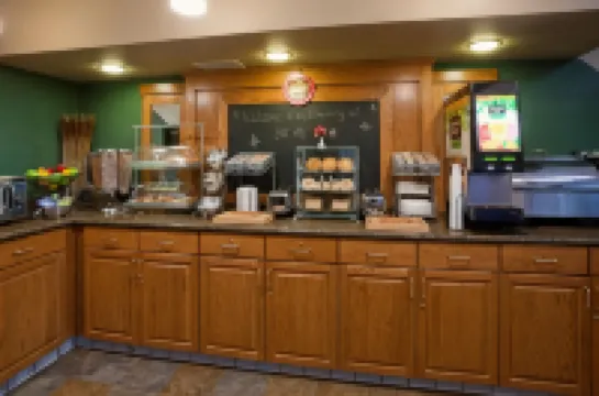 AmericInn by Wyndham Thief River Falls Hotels in Thief River Falls