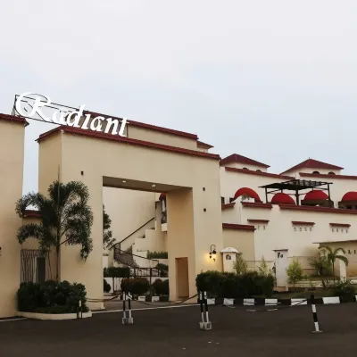 Hotel the Radiant Hotels in Beber