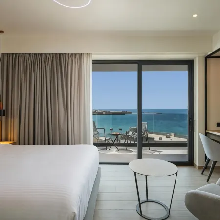 Hyperion City Hotel & Spa