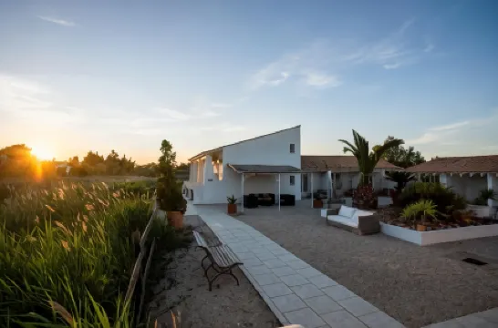 勒馬德可卡尼酒店