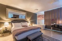 Plitvice Falls Cottage Hotels in Poljanak