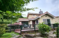 Gurye Jirisan Dolpulmaru Pension & Glamping Gurye Sansuyu Village附近的飯店