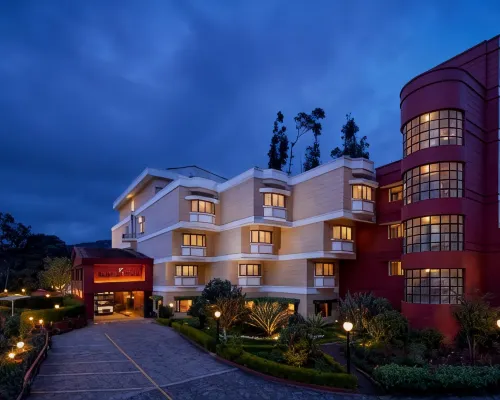 فورتون ريزورت سوليفان كورت، ٔوتي - ميمبر آي تي سي هوتلز جروب Hotels near محطة حافلات أوتي