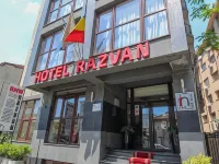 Hotel Razvan โรงแรมใกล้ห้างสรรพสินค้า Bucharest Mall