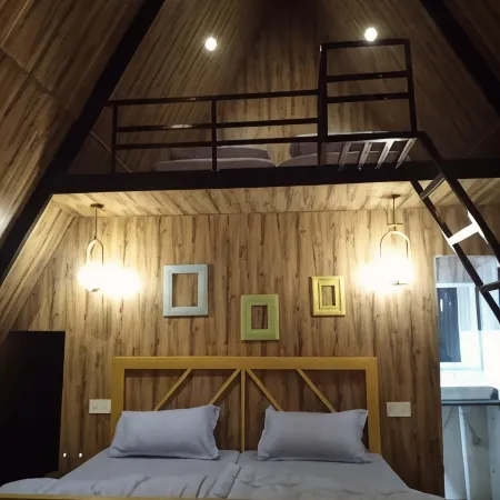 Camp O Royale