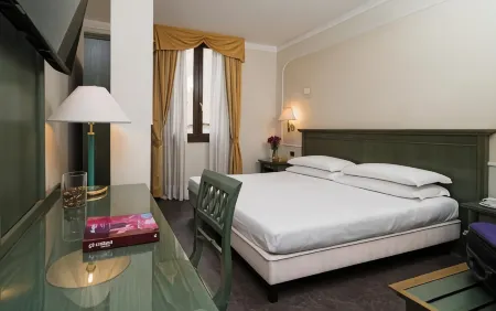 Hotel Donatello Отели рядом с достопримечательностью «Ботанический сад Падуи»