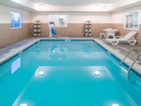 ซุปเปอร์ 8 บายวินด์แฮม เซนต์โรเบิร์ต ย่านฟอร์ตเลนนาร์ดวูด โรงแรมในSaint Robert