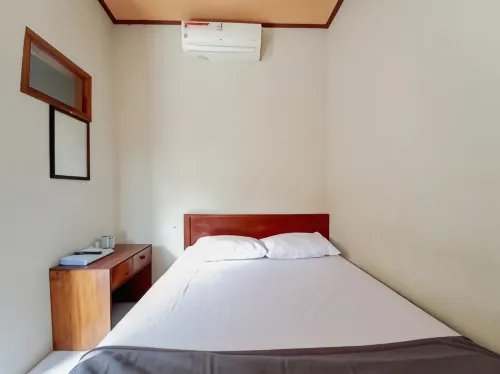 Hotel Gerung 2 Near Luwes Mall Nganjuk Mitra RedDoorz Hotel a Nganjuk Sub-District