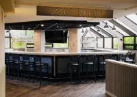 Grand Traverse Resort and Spa - bar