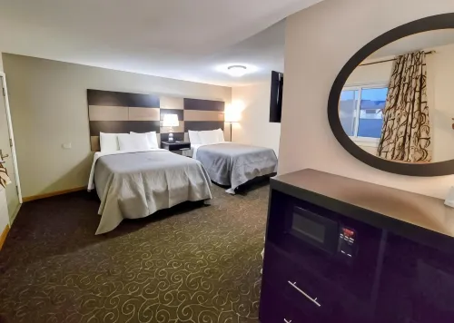 Woodland Inn - Motels