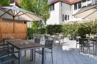 Hotel Klösterle Nördlingen - in Kürze Elaya Hotel Kloesterle Noerdlingen Các khách sạn ở Monchsdeggingen