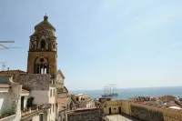 Sharon House Hotel di Atrani