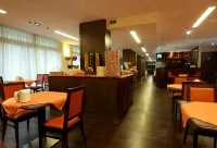Hotel 2C - breakfast