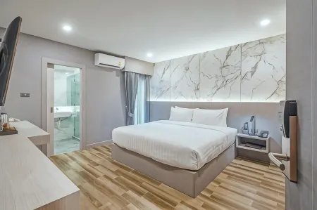 Hyde Park Hotel Bangkok