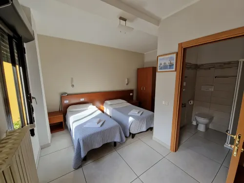 Hotel Bonola Hotels in Pero