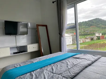 Dieng Hill Lodge Отели в г. Kejajar