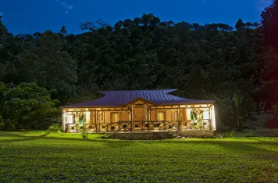Rancho Platón Hotels in 