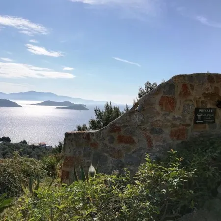 2B Luxurious Villa Io, with Private Pool and Stunningt Sea Views