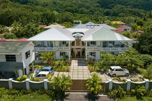 340 Mountain View Apartments