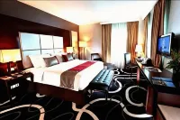 Swiss-Belhotel Ambon Hotels near Al-Fatah Great Mosque