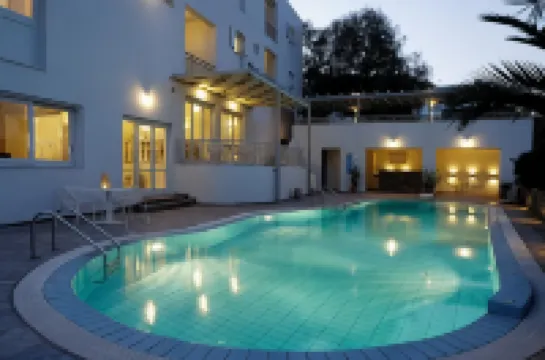 Filoxenia Apartments