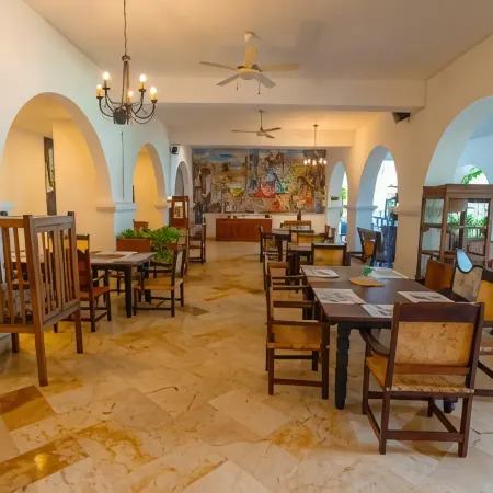Hotel Mariscal Robledo