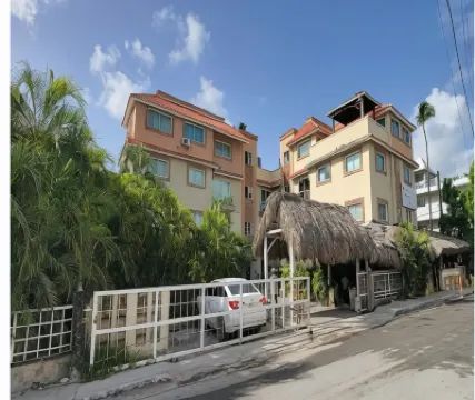 Las Rosas de Punta Cana Hotel a 