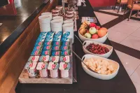 Hotel Diego de Almagro Coyhaique - breakfast