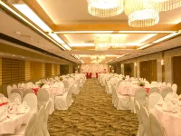 The Kimberley Hotel (Tsim Sha Tsui Metropark Hotel) Hotels near Fuk Tak Temple