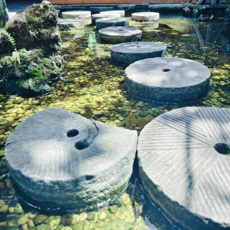Luanxi Yunshu Garden Homestay (Xijiang Qianhu Miao Village Observation Deck Zhuzhuan Coffee Shop)