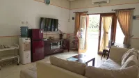 Adiputra Guesthouse Tata Bumi