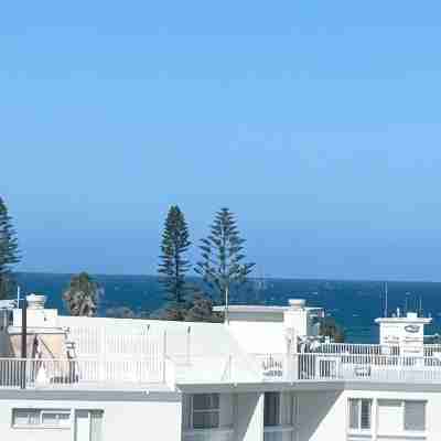 NEW BEACH Luxury 3B 2B unit - Ocean Views! 250m to Buddina Beach! Hotel Exterior