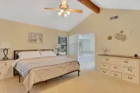 Spacious 4-bedroom Home - 홈스테이