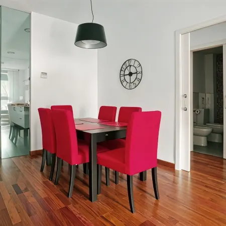 Azz Sevilla Torre de la Plata Apartamentos
