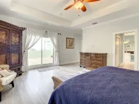 •Oceanfront Condo •3Br 3BA •Heated Pool • Easy Walk to Flagler Ave - Balcony