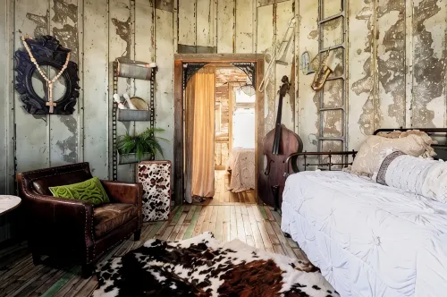 Charming 1-bedroom cottage 8 minutes from Round Top-WiFi, AC -zHEN House Silo #1 - 2-stjärniga
