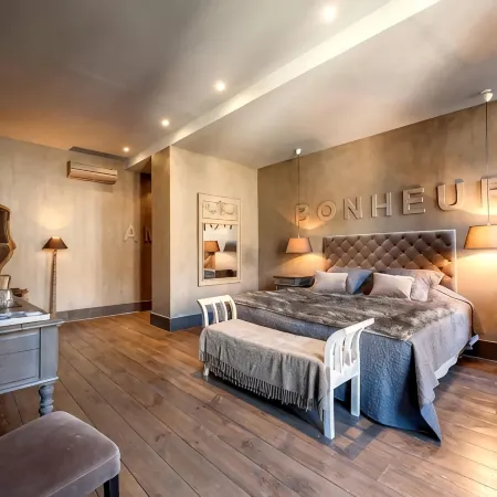 Hôtel de la Tour Hotels in Ain