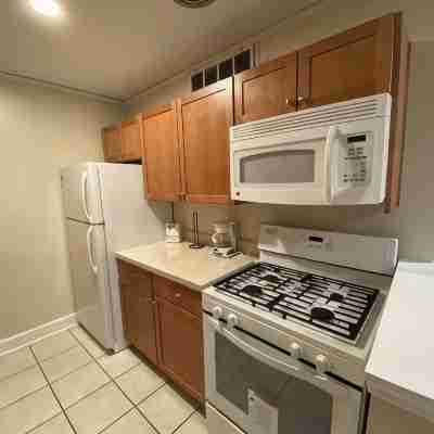 Great Location! Walk to Shands/UF/VA/Vet Others