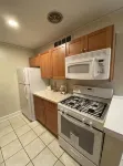 Great Location! Walk to Shands/UF/VA/Vet - Condos