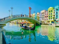 Paradise Bay Hotel - Vinhomes Ocean Park 3 - parking