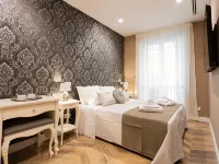 Palazzo Fracassini Các khách sạn gần Quảng trường Piazza Cavour