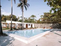 Coco Surf Tropical Village, El Salvador Hotels in La Libertad