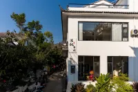 大理雙廊.沐楓中国式旅館（洱海） - ビーチサイド
